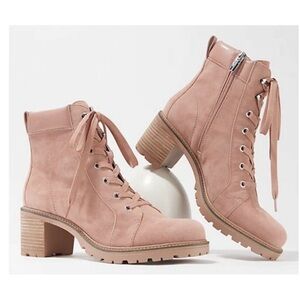 Vince Camuto Gaviana Blush Pink Lace Up Boots Suede Leather 11W/43